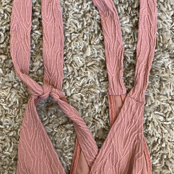 ASOS Textured One-Piece - Picture 4 of 7